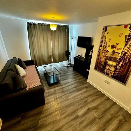 Stratford Luxury Apartments Лондон Экстерьер фото